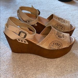 Seychelles Forward Wedge Sandal